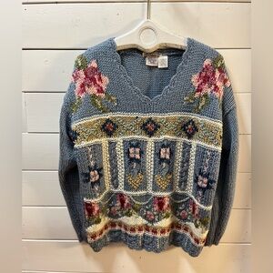 HUNTINGTON RIDGE Blue Hand-Knitted Floral Sweater – Medium
